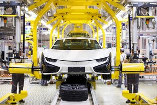 国产纯电跑车新篇章 前途K50以68.68万元开启赛道，续航380公里引发市场热议